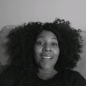 Meet your Posher, Rhonda